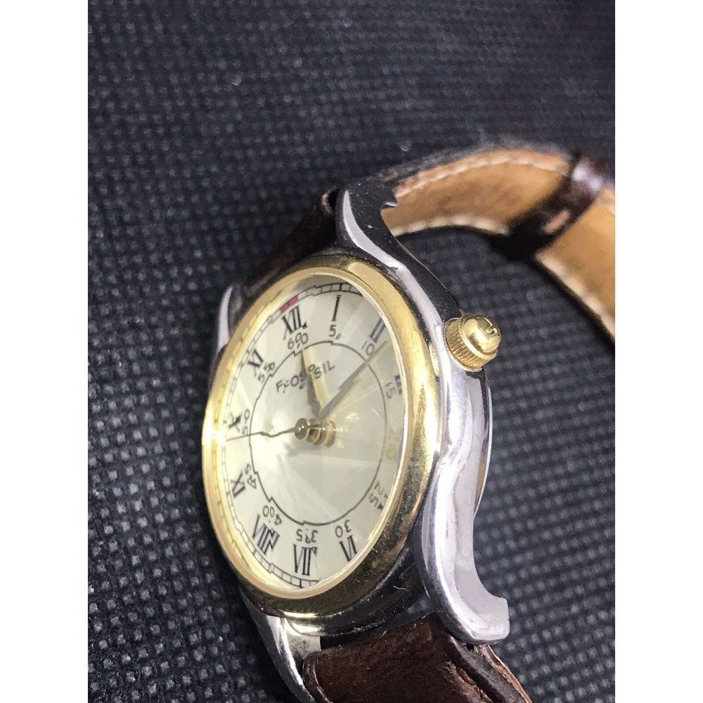 Fossil Extremely Rare And Authentic Watch Model P… - image 7
